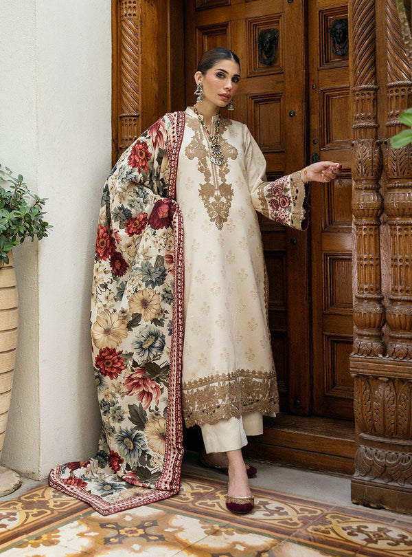 ZAINAB CHOTTANI Luxury Lawn With Heavy Embroidery D-A675